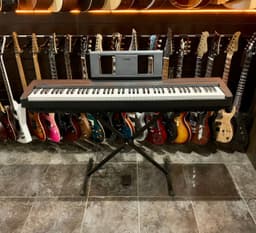 Цифровое Пианино Yamaha P-45 (комплект) - изображение 1
