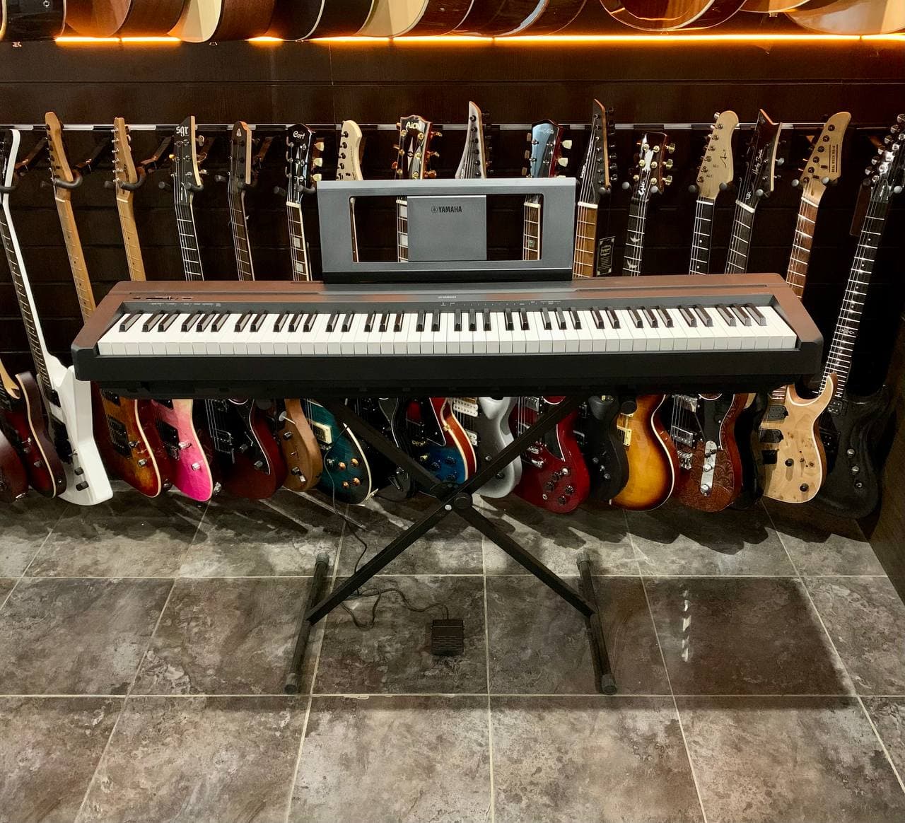 Цифровое Пианино Yamaha P-45 (комплект)